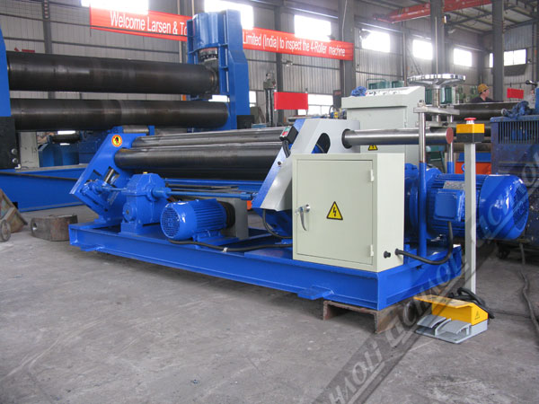 機(jī)械三輥非對稱式卷板機(jī),三輥非對稱式卷板機(jī),卷板機(jī)